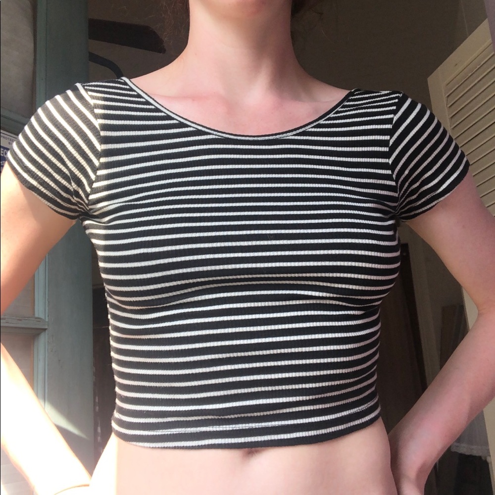 Brandy striped short sleeved crop tee